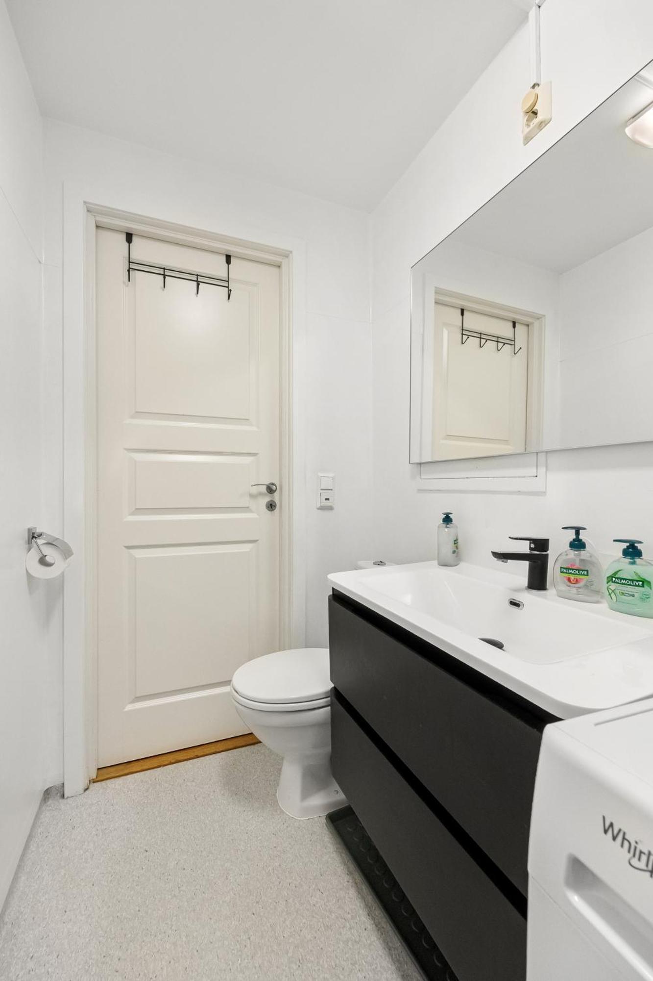 Family Friendly 3Br - Quiet Area - Behind Bryggen Apartment Берген Екстериор снимка